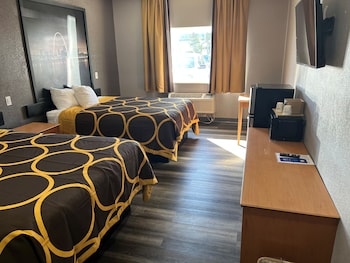 Room, 2 Queen Beds, Non Smoking