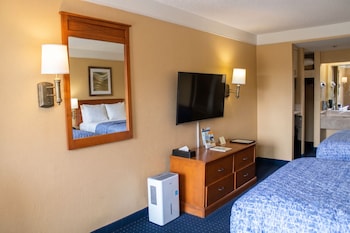 Standard Room, 2 Double Beds