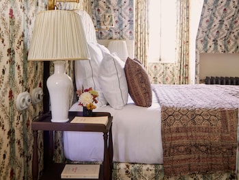 L'ABBAYE - Superior Room, 1 King bed