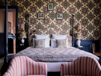 L'ABBAYE - Prestige Suite, 1 King Bed, Estate View, First Floor