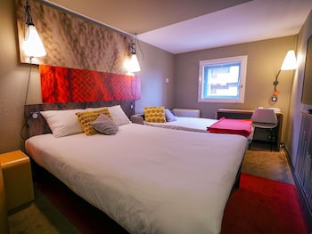 Standard Room, 1 Double Bed with Sofa bed (1 place)