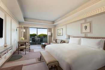 Premier Room, 1 King Bed, Non Smoking