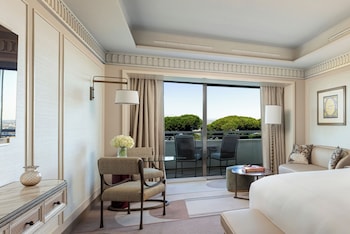 Premier Room, 2 Twin Beds, Smoking