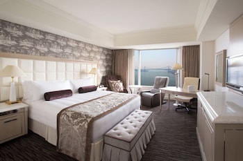 Classic Room, 2 Twin Beds, River View (High Floor)