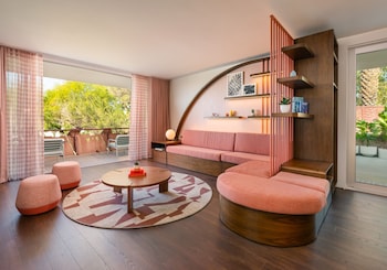 Two Bedroom Hideaway Suite King