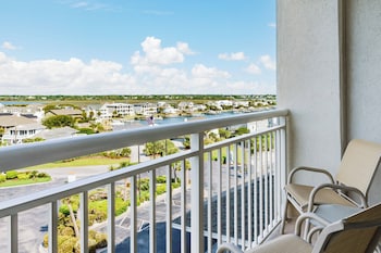 Room, Multiple Beds, Non Smoking (Sunset View)