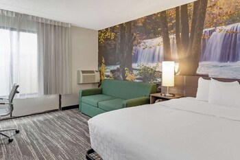 Suite, 1 King Bed, Non Smoking (Upgrade)
