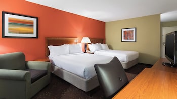 Standard Room, 2 Double Beds