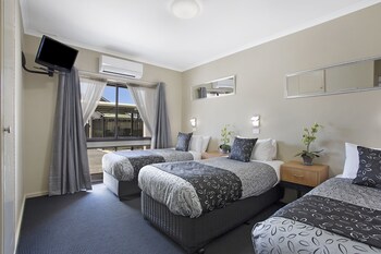 Suite, Multiple Beds, Non Smoking