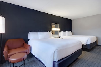 Room, 2 Queen Beds, Hearing Accessible