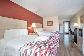 Deluxe Room, 2 Queen Beds, Non Smoking