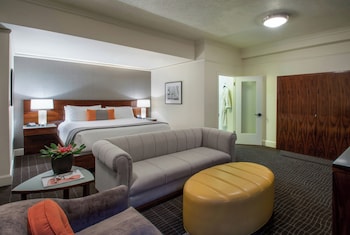 Junior Suite, Multiple Beds