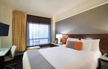 Deluxe Room, 1 Queen Bed