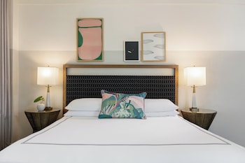 Premium Room, 1 King Bed, Terrace, Oceanfront