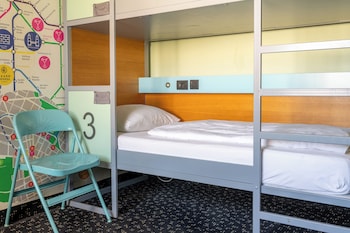 Classic Quadruple Room