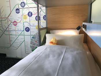 Classic Quadruple Room
