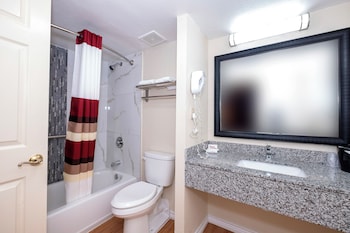 Deluxe Room, 1 King Bed, Smoking