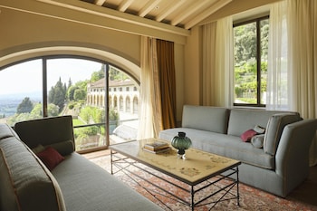 Suite (Limonaia)