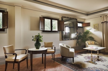 Suite (Monastery)