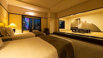 Suite, 1 Twin Bed (Japanese Style, Up to 4 Guests)