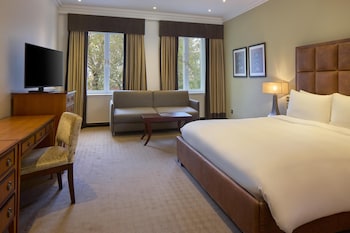 Studio Suite (Studio)