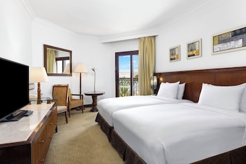 Twin Room (Partial Nile)