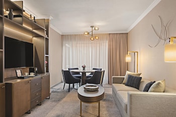 Junior Suite, 1 King Bed
