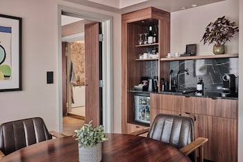 Presidential Suite, Balcony, Harbor View