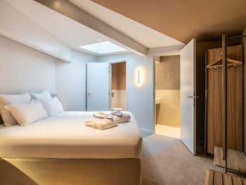 Deluxe Suite, 2 Queen Beds