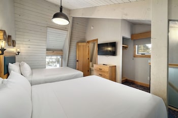 Deluxe Condo, 1 Bedroom Loft (3 Queen)