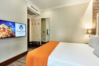 Grand Suite, Balcony, City View