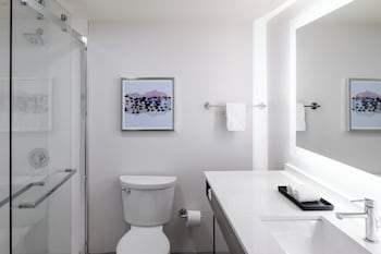 Junior Suite, 1 King Bed