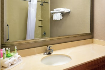 Standard Room, 2 Queen Beds