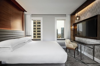 Deluxe Room, 1 King Bed