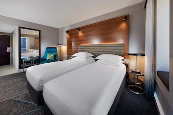 Deluxe Room, 1 King Bed
