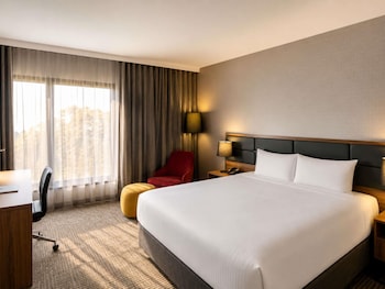 Deluxe Room, 1 King Bed