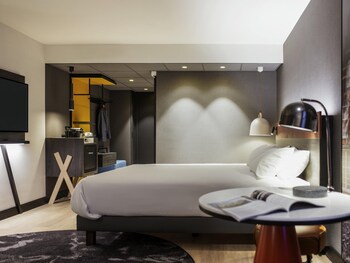 Quadruple Room, 1 Double Bed with Sofa bed (Privilege)