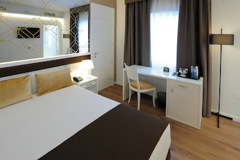 Double Room (King Size)