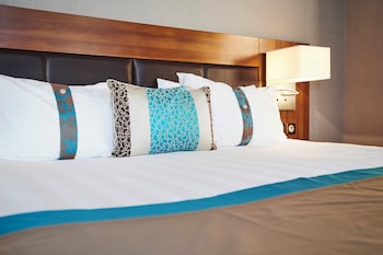 Standard Room, 1 King Bed, Non Smoking