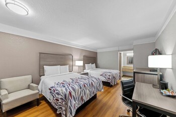 Deluxe Room, 2 Double Beds, Non Smoking