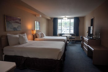 Standard Room 2 Queen Beds (WheelChair Accessible)