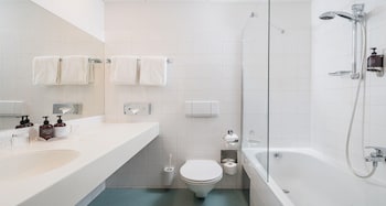 Classic Room, 1 Double Bed, Bathtub