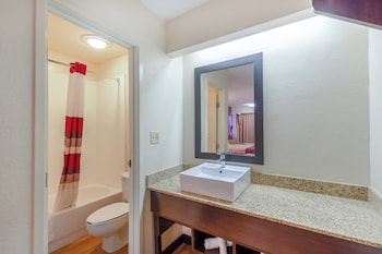 Deluxe Room, 2 Double Beds (Smoke Free)