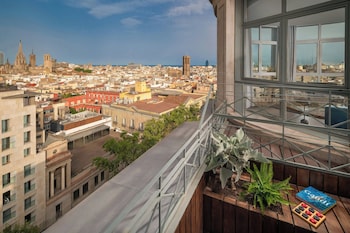 Suite, 1 King Bed, City View (Penthouse, Panoramic)
