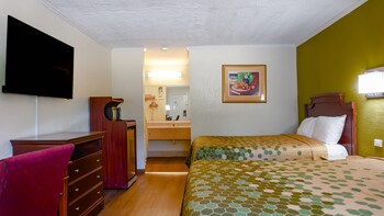 Standard Room, 2 Double Beds, Smoking