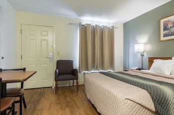 Suite, 1 King Bed, Non Smoking