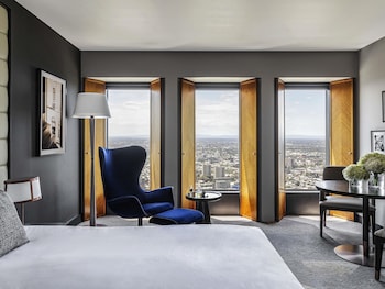 Superior Room, 1 King Bed, City View