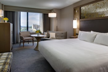 Room, 1 King Bed (High Floor)