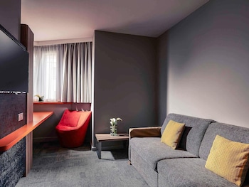 Junior Suite, 1 Double Bed with Sofa bed