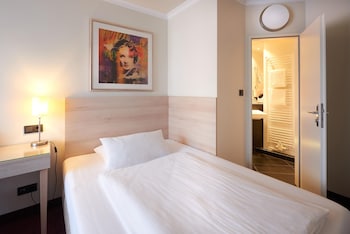 Standard Room, 1 Twin Bed